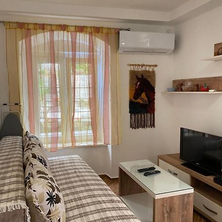 Apartment Jadran 페라스트 외부 사진